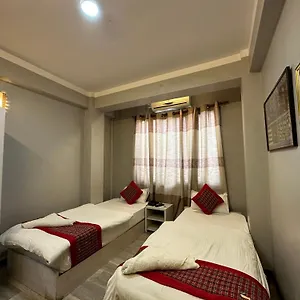Auberge de jeunesse 8848